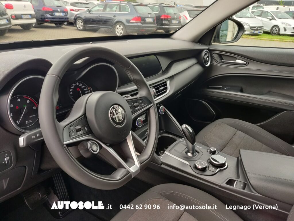 Alfa Romeo 2.2 Q4 Business Automatica