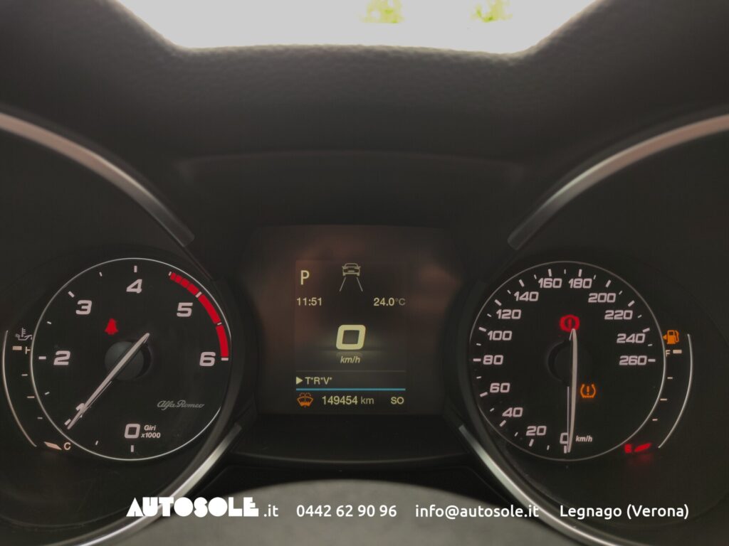 Alfa Romeo 2.2 Q4 Business Automatica