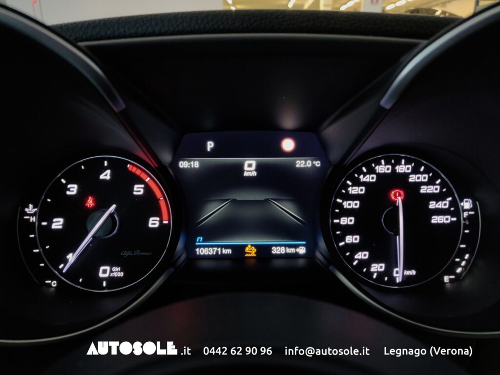 Alfa Romeo Giulia 2.2 Business Automatica