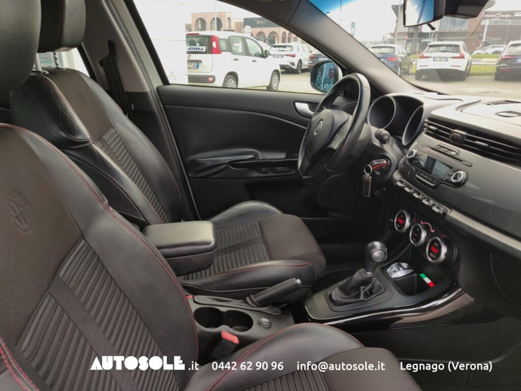 Alfa Romeo Giulietta 2.0 Jtdm Exclusive DCT Automatica